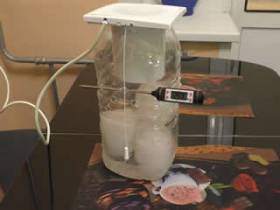 Самодельный кондиционер из пластиковой бутылки и вентилятора